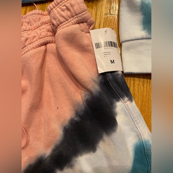 Forever 21 pink blue white tie dye crop top sweatshirt shorts matching set - Picture 11 of 16